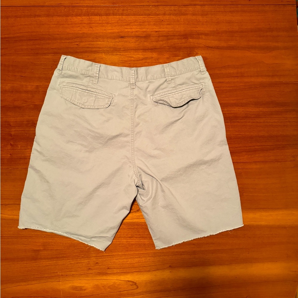Mens Old Navy Light Gray Cotton Shorts Size 36 - Picture 4 of 5